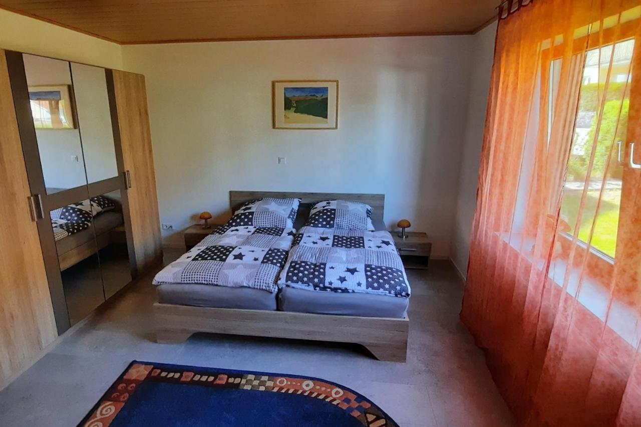 Ferienwohnung Bausenbergblick Niederzissen Luaran gambar